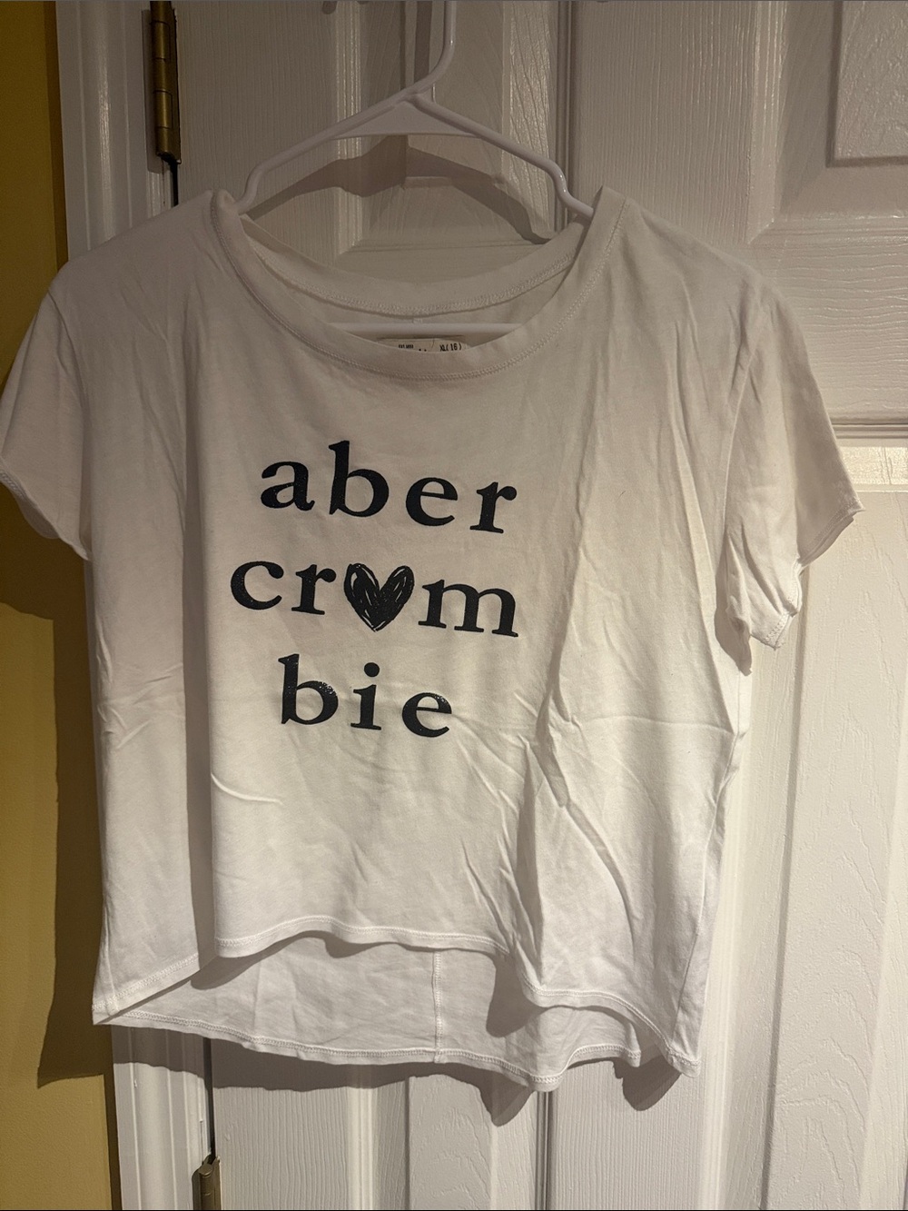 abercrombie kids White Short Sleeve Tee with Navy Logo Heart